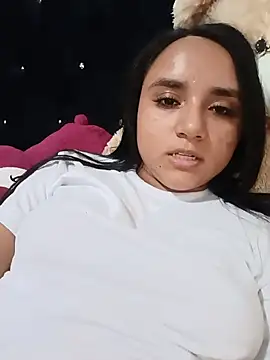 Valentina Narvaez online show from May 29, 6:06 pm
