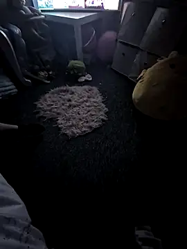 mihhji8 online show from April 25, 11:35 pm