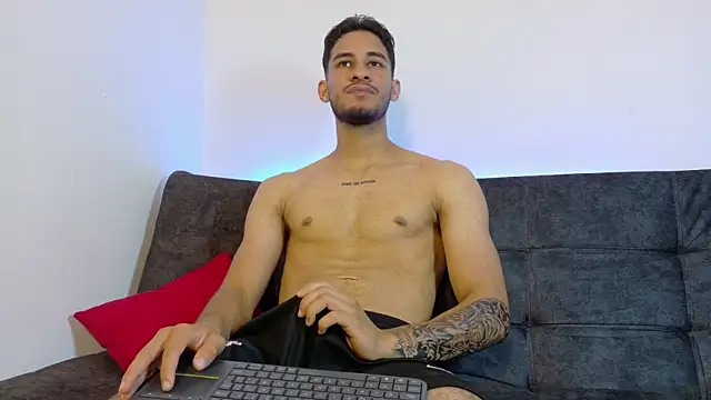 JakeMonroe online show from July 23, 9:23 pm