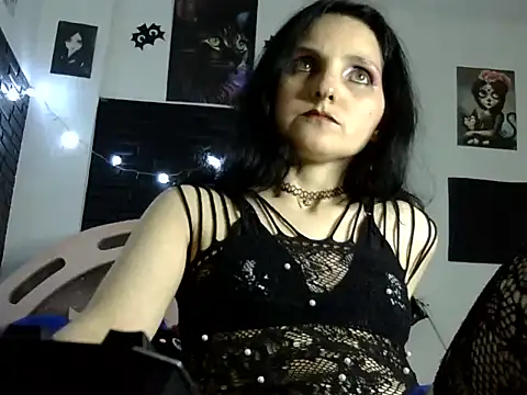 salomediamond online show from April 23, 4:09 am
