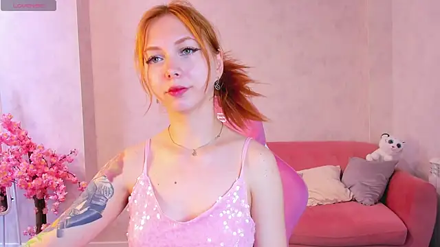 Sienna Nyx online show from July 22, 9:21 am