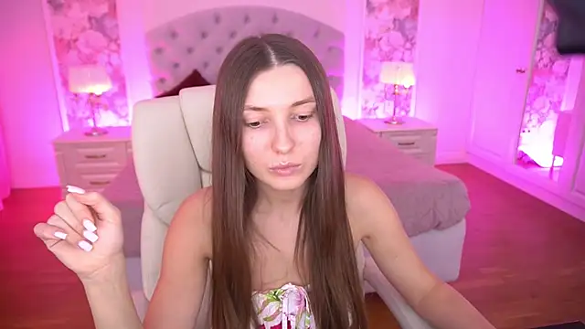 AshleyBaie online show from July 6, 12:10 pm