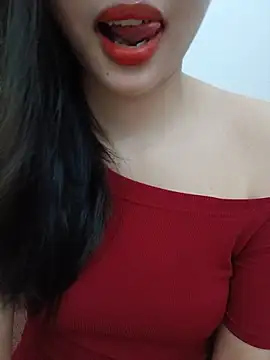 Luckyy29 online show from July 28, 1:21 pm
