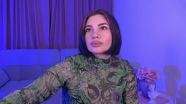 AdrianaToress online show from May 26, 7:02 pm