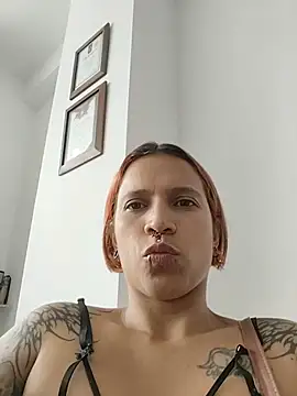 Mia 0-4 online show from May 30, 4:48 pm