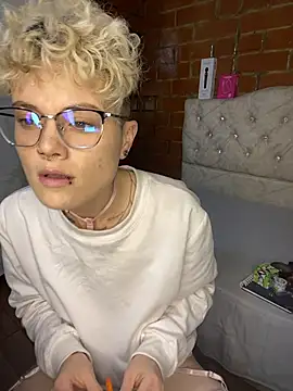 Megan-c online show from July 31, 8:37 am