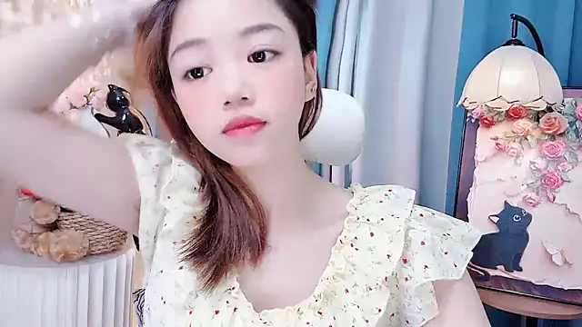 Lilababy00 online show from July 22, 4:57 am