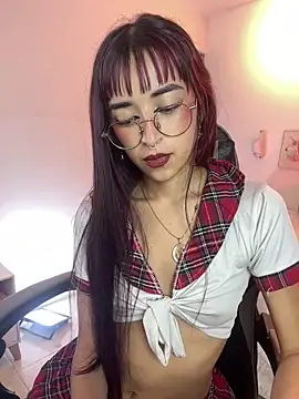 Amatista fire6 online show from April 22, 2:14 pm