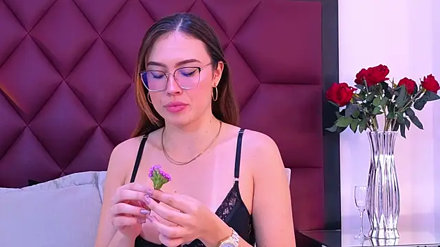 AmberMunroe online show from July 25, 7:10 pm