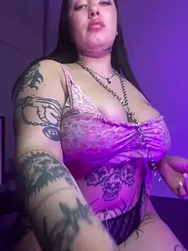cherryxxox online show from June 22, 3:25 am