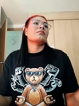 AGATTA0 online show from May 21, 6:17 pm