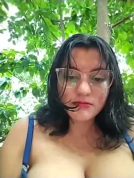 sienna elara online show from May 29, 10:57 am