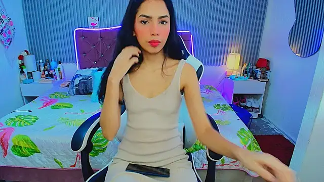 princess skinny18 online show from July 7, 5:49 pm