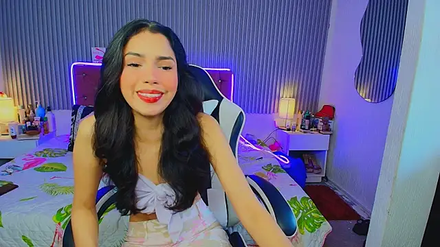 princess skinny18 online show from July 9, 7:38 pm