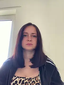 Emma magic online show from April 15, 6:25 am