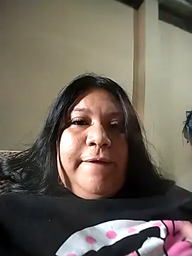 jadecurvys online show from April 8, 6:54 pm