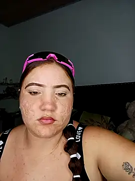 DiosaAfrodita  online show from April 17, 5:20 am