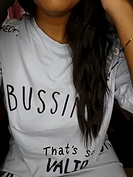 Tamilmoon006 online show from June 25, 5:34 am