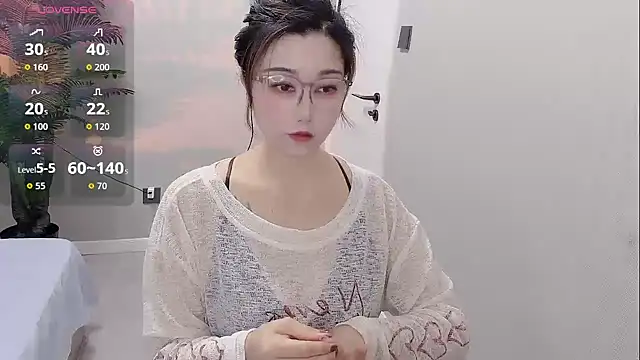 Yunxi- online show from May 20, 2:25 pm