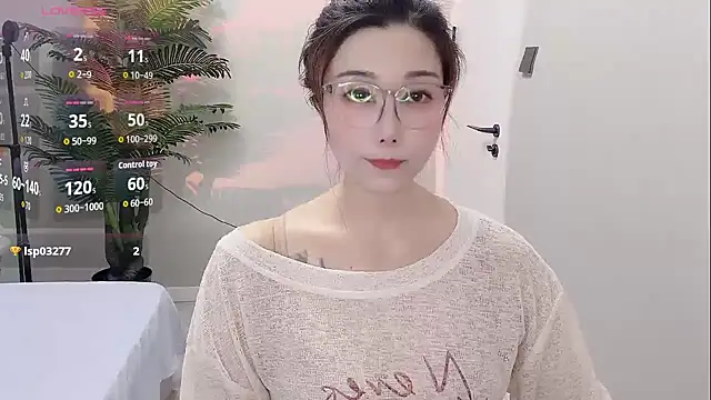 Yunxi- online show from May 14, 2:12 pm