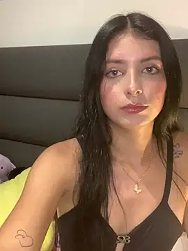 VIOLET 19XXX online show from July 18, 2:48 am