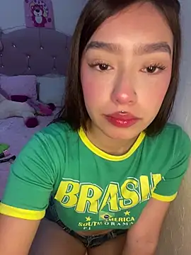 Miakittyyy online show from June 12, 2:25 pm