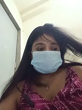 dearmona00 online show from May 26, 4:39 pm