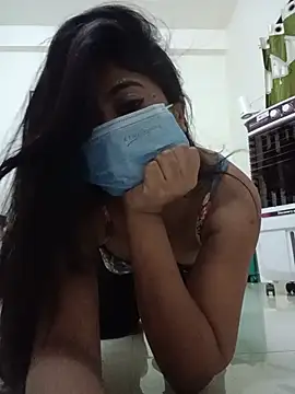 dearmona00 online show from May 27, 4:26 pm
