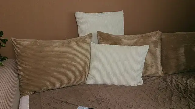 LeiaMurph online show from July 16, 1:48 pm
