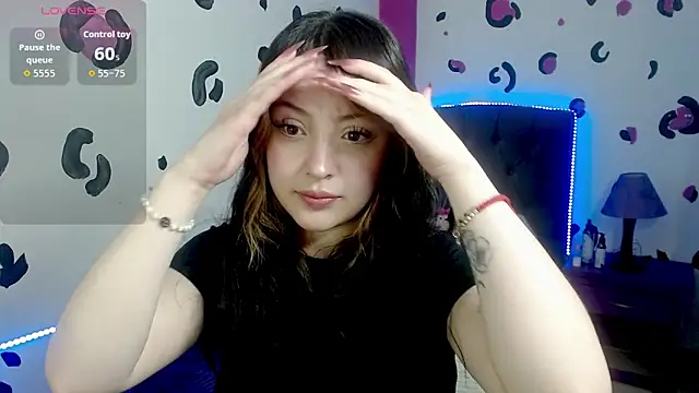 vero doll12 online show from June 14, 10:37 am