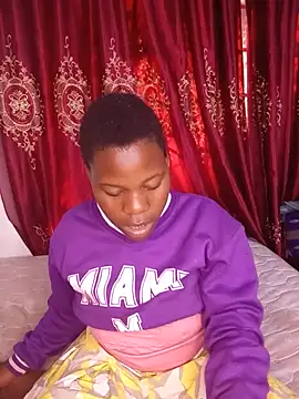 ShyBabe 07 online show from July 29, 5:51 am