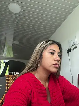 Kimmiebellarie online show from July 13, 8:20 pm