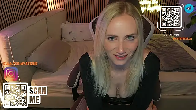 Ella Mysterie online show from May 9, 9:06 pm