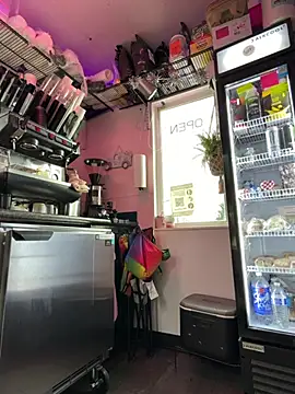 juicybootyquinn online show from June 3, 11:54 pm