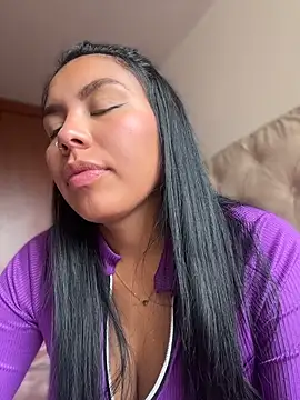 Iam-sophia27 online show from May 29, 5:22 pm