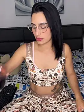 Mia sx1 online show from April 17, 3:30 am