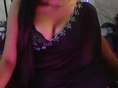 shreya    online show from May 16, 5:43 am
