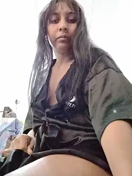 MELIZ QUEEN online show from June 7, 6:59 pm