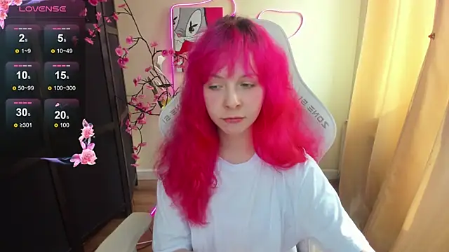 InfernoKitten online show from April 21, 2:51 am
