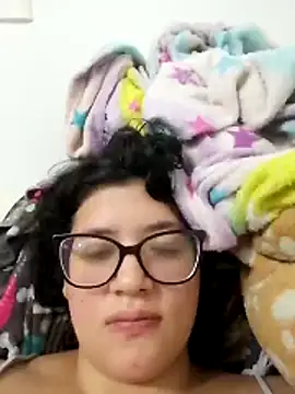 dhalia-rose89 online show from April 11, 7:28 pm