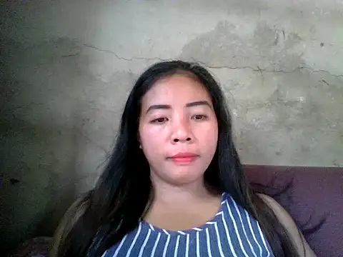 pinayysimple online show from May 19, 12:39 am