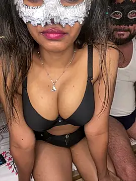 Too yum girl online show from July 9, 3:25 pm