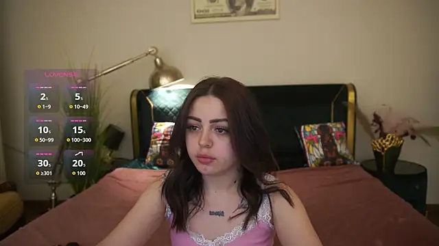SinfulKittenn online show from May 20, 8:28 pm
