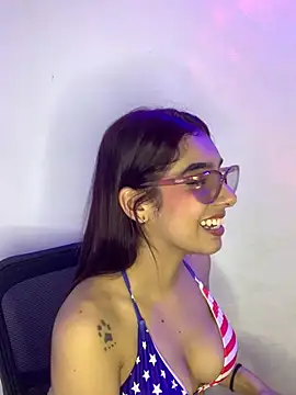 miss carly online show from July 21, 6:52 pm