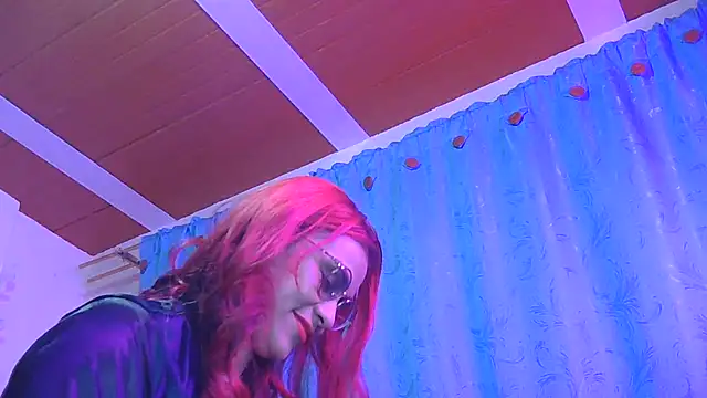 tinny emiily online show from July 29, 3:28 am