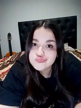 estrell4 online show from June 2, 2:34 am