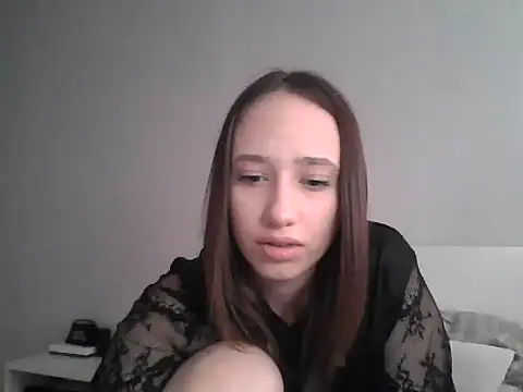 DarkMirel online show from May 5, 2:42 pm