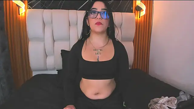 mia89 dl online show from June 25, 1:46 pm