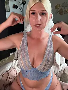 barbiplaymate online show from June 6, 2:56 pm