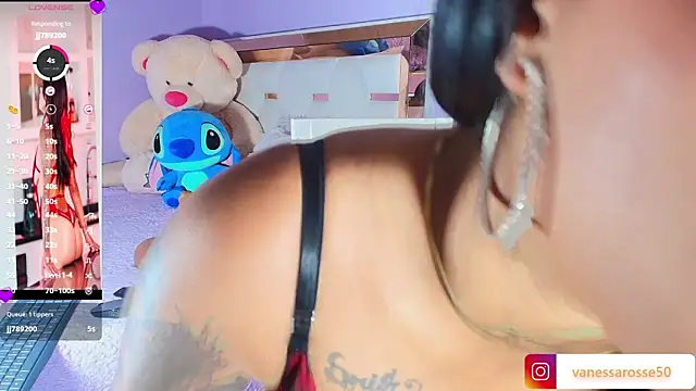 Julieth Rossii online show from May 27, 3:36 am